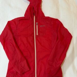 Patagonia Houdini Jacket. Bright Red Hooded Windbreaker with Chest Zip